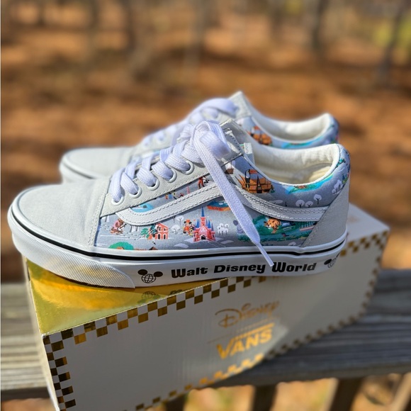 Vans Old Skool Disney Park Map Grey/White Women's Shoes - Picture 5 of 10